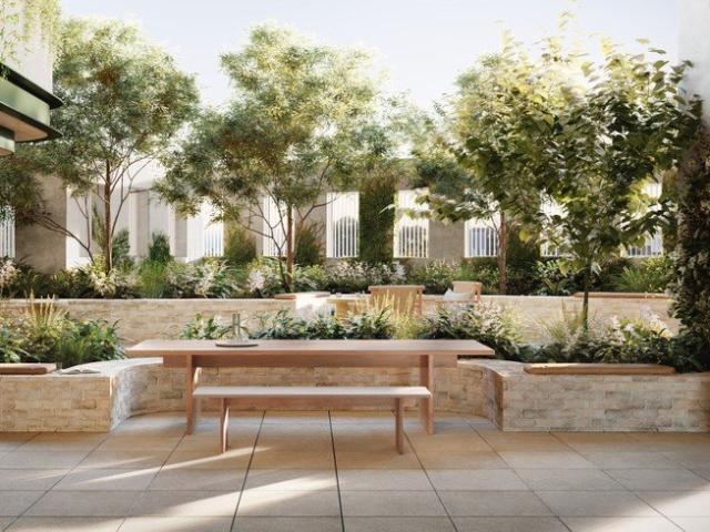 2 Bedroom Residence in Prime Bayside Locale