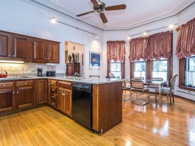 2 bedroom, Rutland VT 05701 105553365
