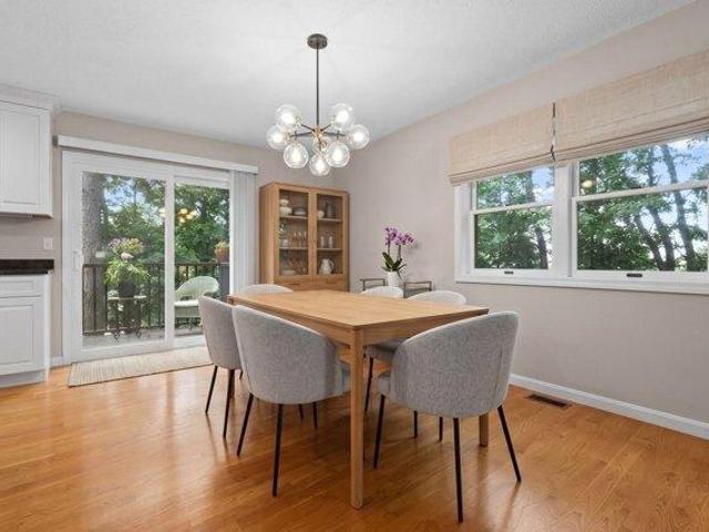 2 bedroom, Woburn MA 01801 105536909