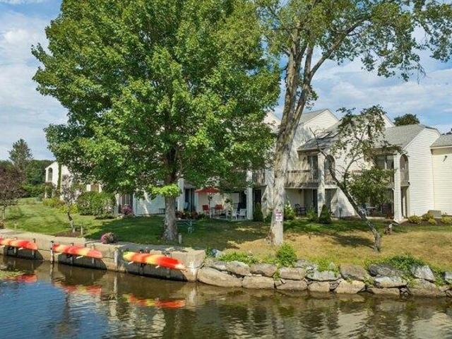 2 bedroom, Wolfeboro NH 03894 104788905