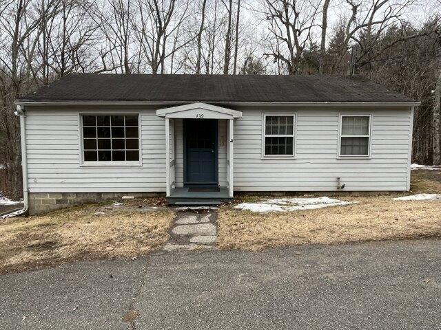 2 bedroom, Woodbury CT 06798 104832487
