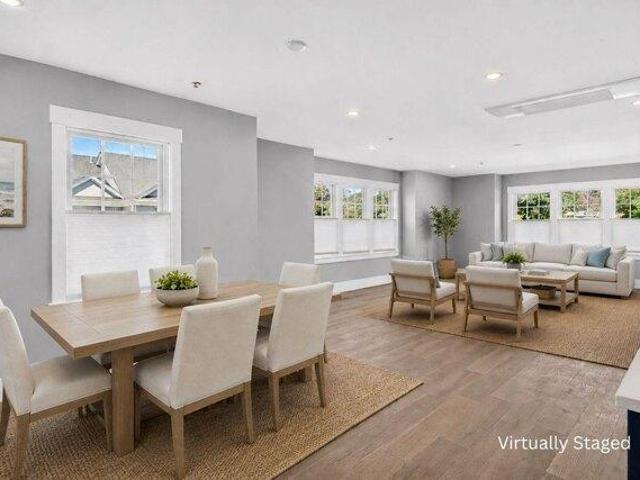 2 bedroom, Woods Hole MA 02543 105575300