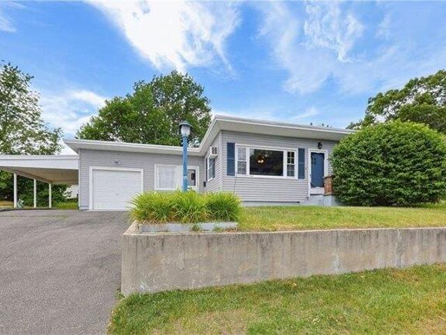 2 bedroom, Woonsocket RI 02895 104604242
