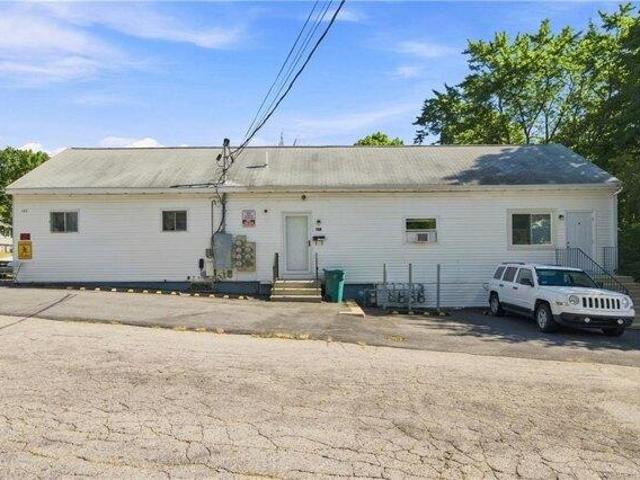 2 bedroom, Woonsocket RI 02895 105536802