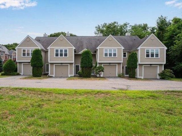 2 bedroom, Woonsocket RI 02895 105648753
