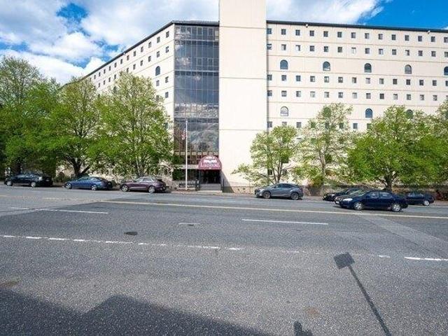 2 bedroom, Worcester MA 01604 105366837