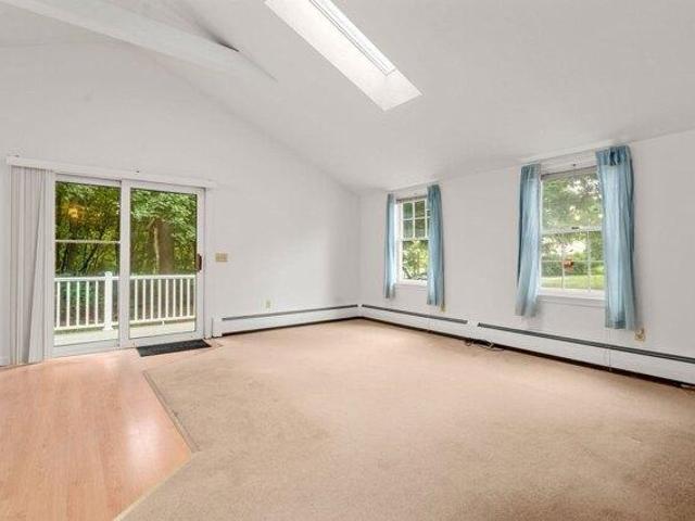 2 bedroom, Worcester MA 01602 105400383