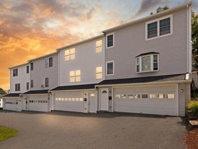 2 bedroom, Worcester MA 01610 105425692