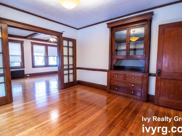 2 bedroom, Watertown MA 02472 101120052