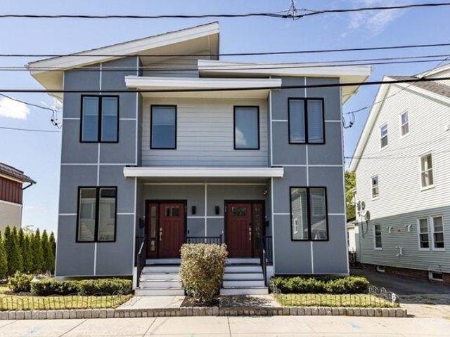 2 bedroom, Watertown MA 02472 105399823