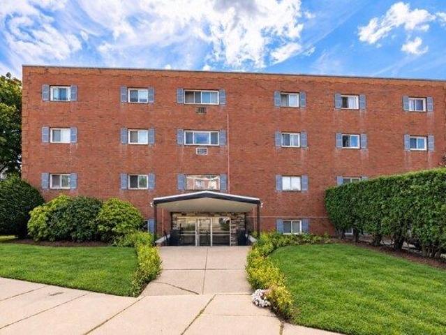 2 bedroom, Watertown MA 02472 105494272