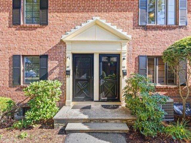 2 bedroom, Watertown MA 02472 105498265