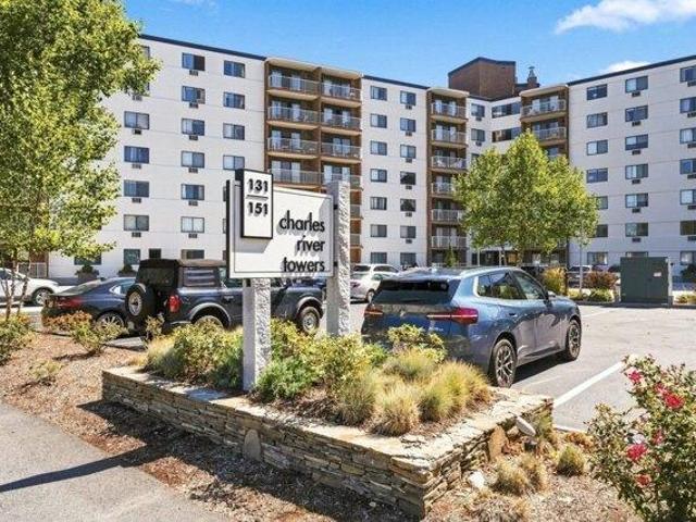 2 bedroom, Watertown MA 02472 105534926