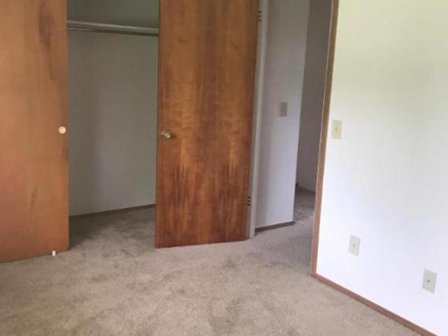 2 bedroom, Waterville OH 43566 105988079
