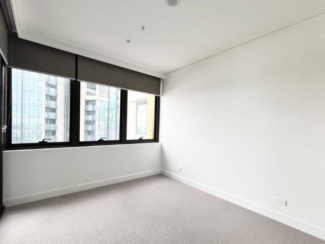 2 Bedroom | Water Front
