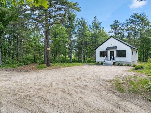 2 bedroom, Waterboro ME 04087 105870980
