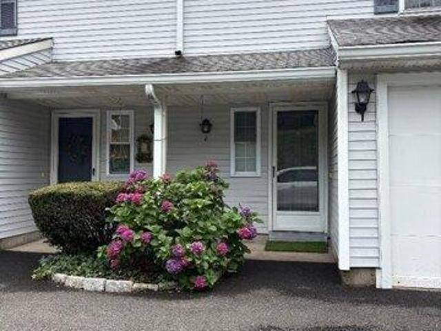 2 bedroom, Waterbury CT 06705 105438228