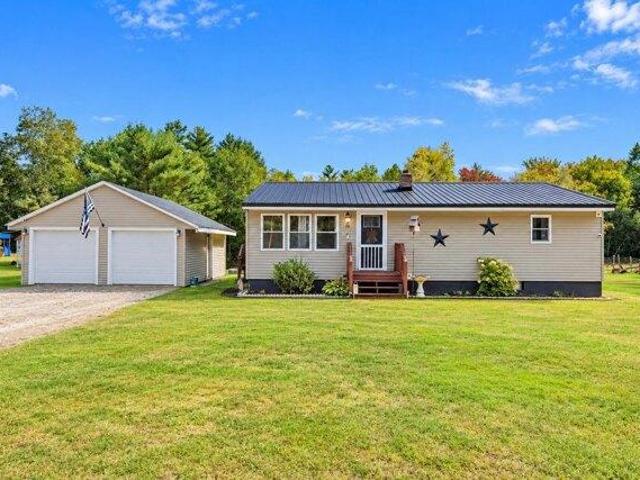 2 bedroom, Waterford ME 04088 105692458