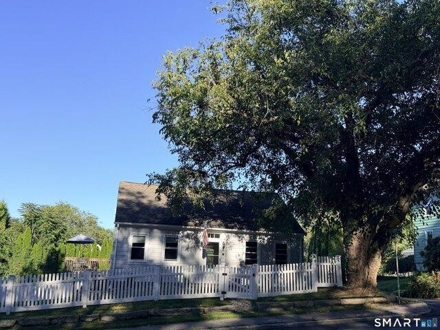 2 bedroom, Waterford CT 06375 105661238
