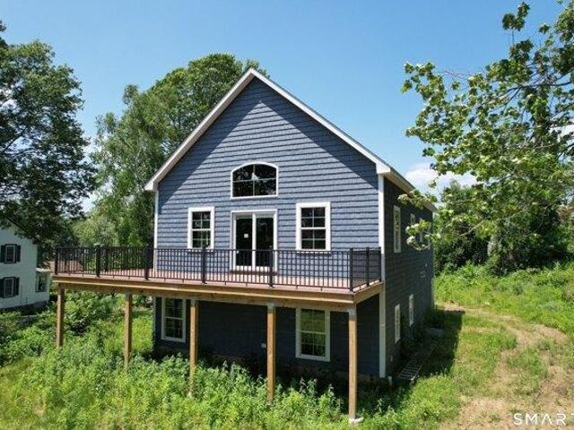 2 bedroom, Waterford CT 06385 105417046