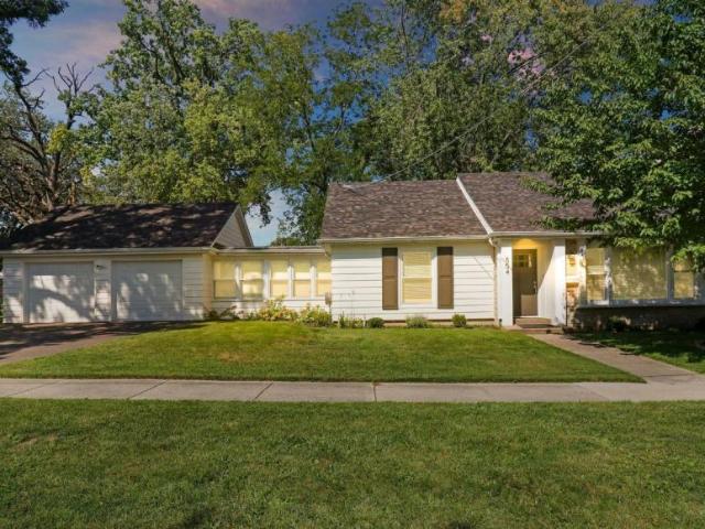 2 bedroom, Waukegan IL 60085 103609988
