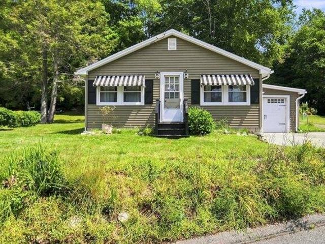 2 bedroom, Wales MA 01081 105424775