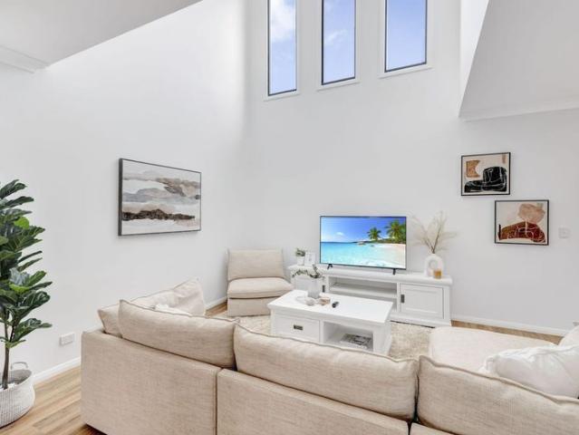 2 Bedroom – Walk to town – Fully furnished