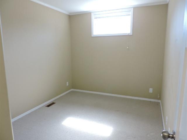 2 Bedroom Walk out Townhouse in Hampton Village