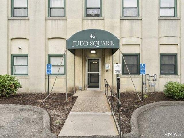 2 bedroom, Wallingford CT 06492 105428263