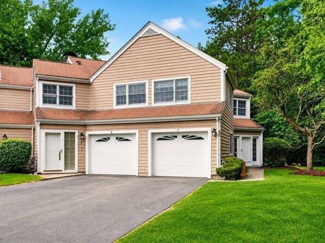 2 bedroom, Walpole MA 02081 105427978