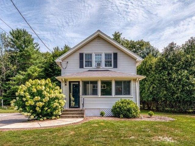 2 bedroom, Walpole MA 02081 105438636