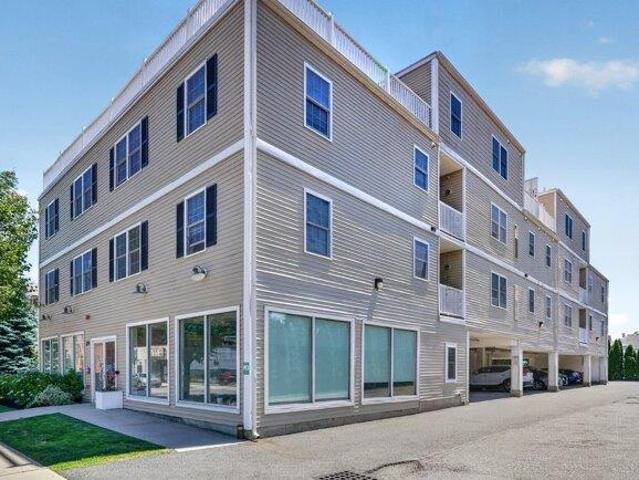 2 bedroom, Waltham MA 02453 105427993