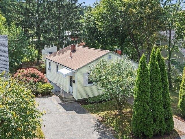 2 bedroom, Waltham MA 02453 105532573