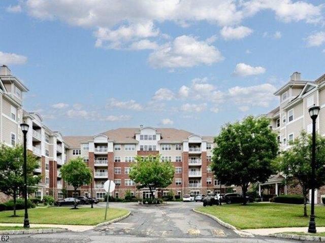 2 bedroom, Wanaque NJ 07465 105829820