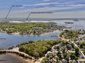 2 bedroom, Wareham MA 02558 103435786