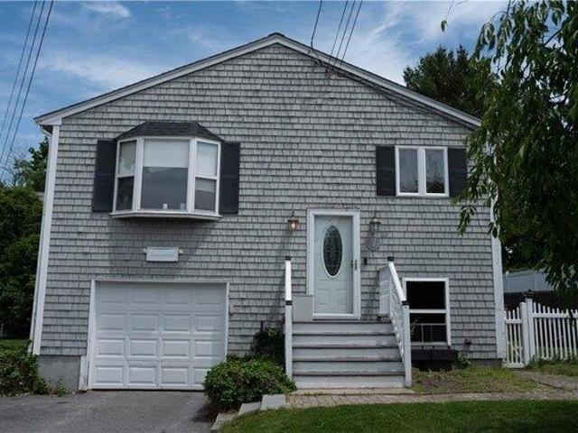 2 bedroom, Warren RI 02885 105649150