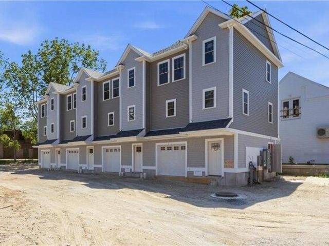 2 bedroom, Warren RI 02885 105649831
