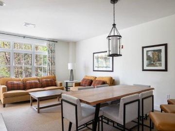 2 bedroom, Warren VT 05674 103432534