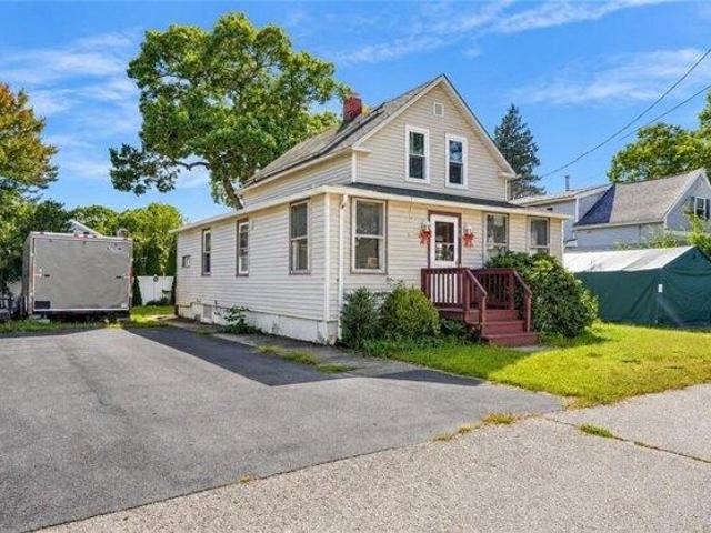 2 bedroom, Warwick RI 02889 105696075