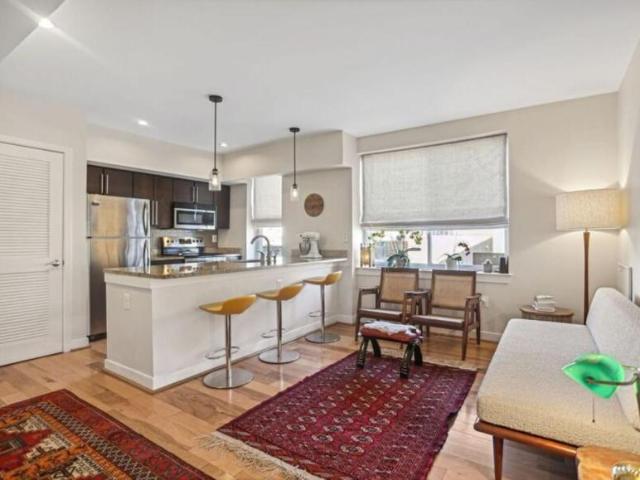 2 bedroom, Washington DC 20003 LS105618576