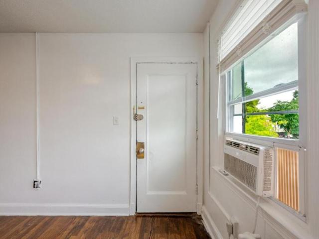 2 bedroom, Washington DC 20002 104614719