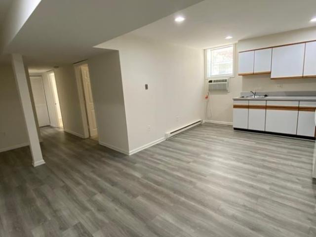 2 bedroom, Washington DC 20007 105898069