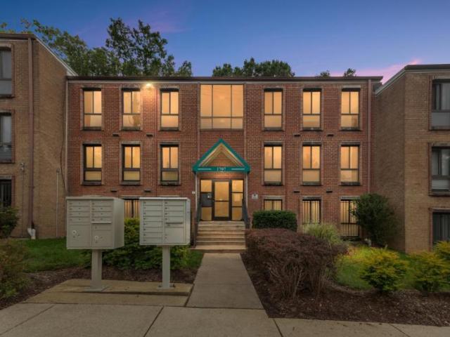2 bedroom, Washington DC 20020 105848356