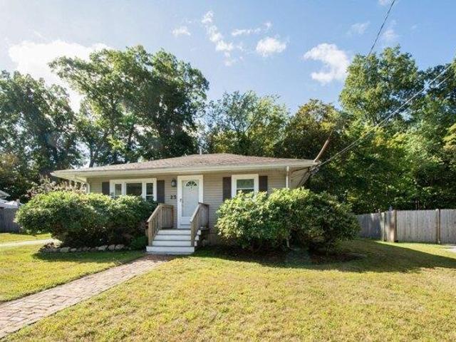 2 bedroom, Weymouth MA 02190 105611175