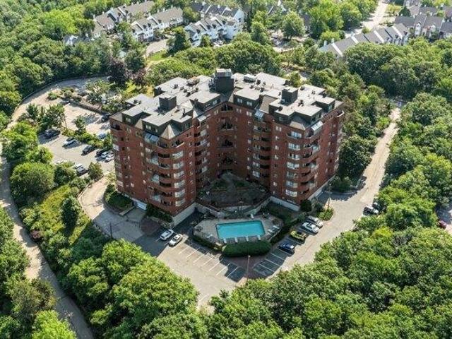 2 bedroom, Weymouth MA 02190 105611199