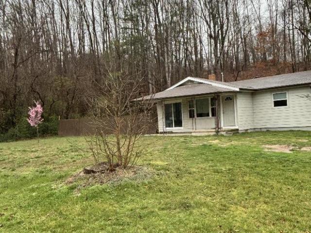 2 bedroom, Weaverville NC 28787 LS105775928
