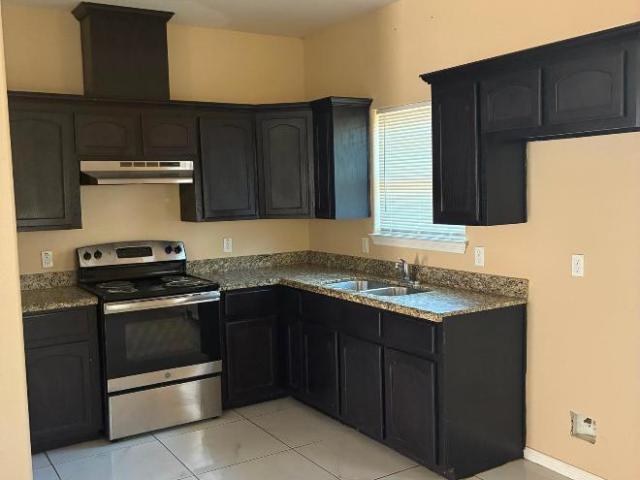 2 bedroom, Weslaco TX 78596 105780880
