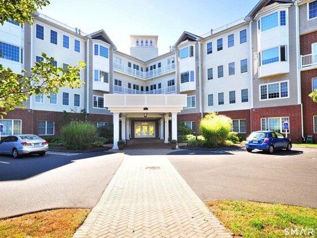 2 bedroom, West Hartford CT 06117 104688917