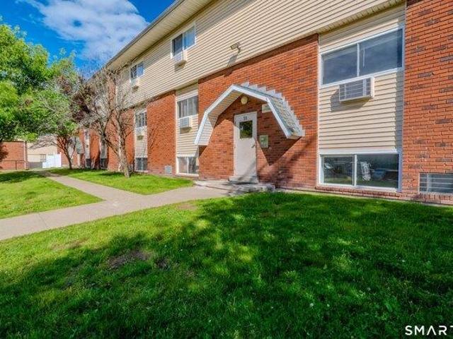 2 bedroom, West Haven CT 06516 104407033