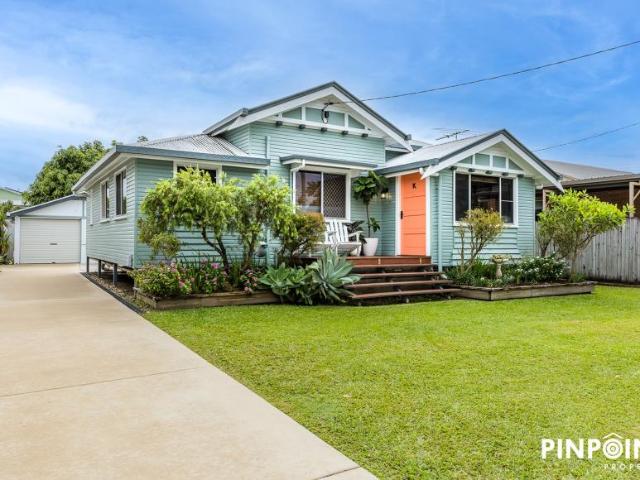 2 Bedroom House West Mackay QLD 102208346